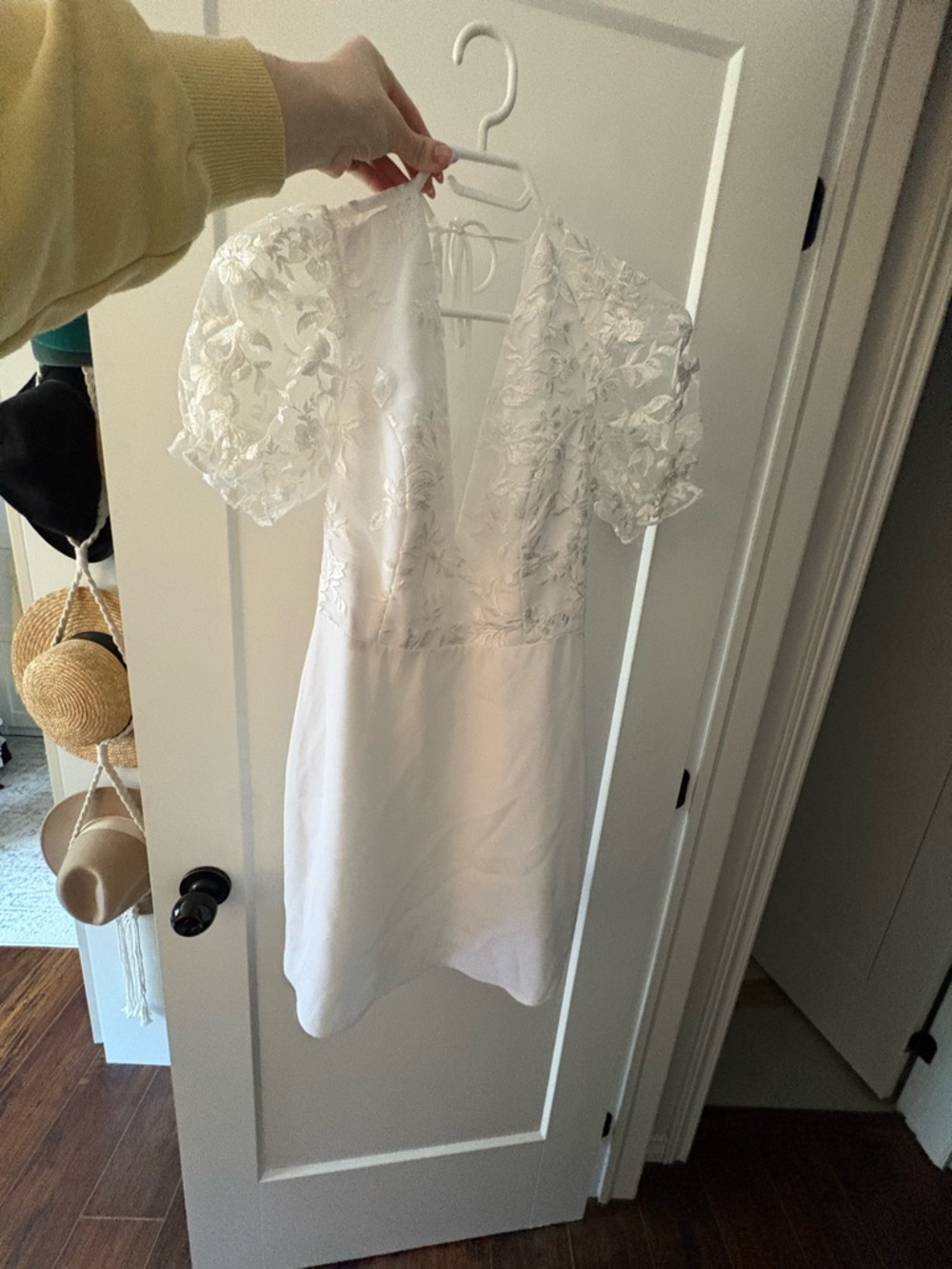 Park & Fifth White Payson Mini Dress - Picture 3 of 4